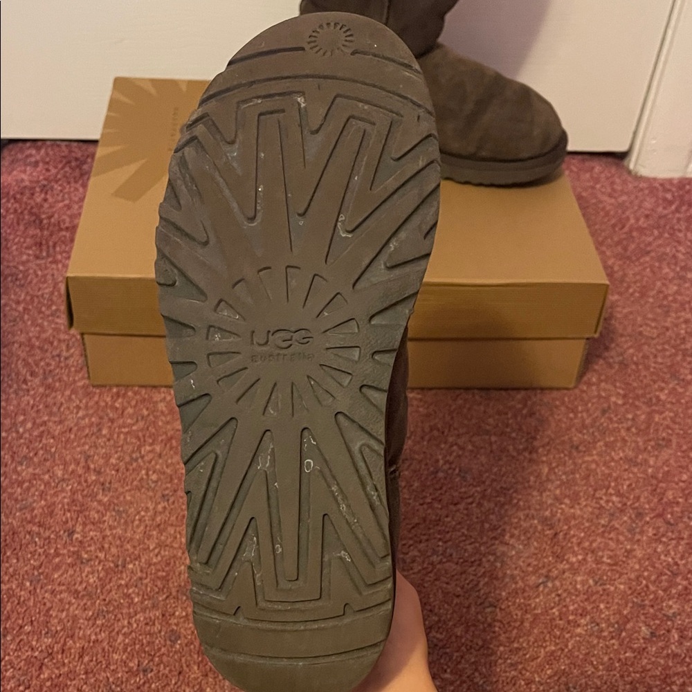 UGG Dark Brown Shearling Boots - Picture 4 of 4